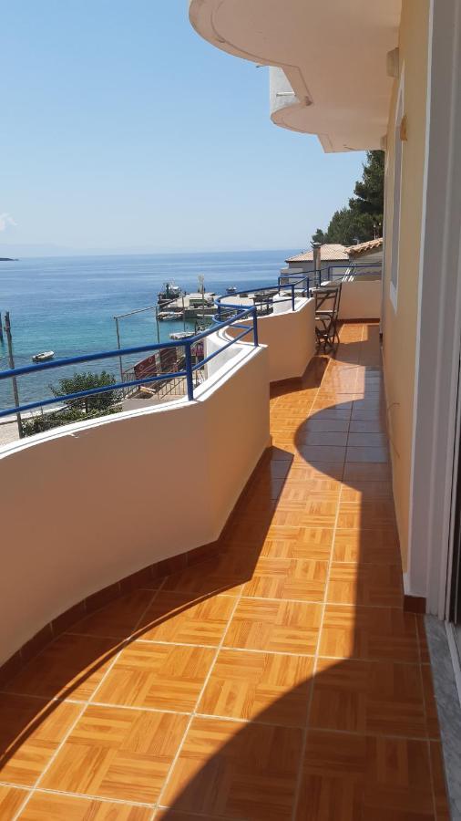 Beachfront Apartment Himare Exterior foto